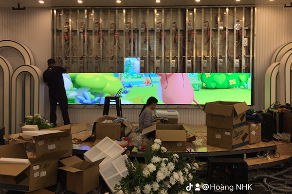 màn hình led tiệc cưới